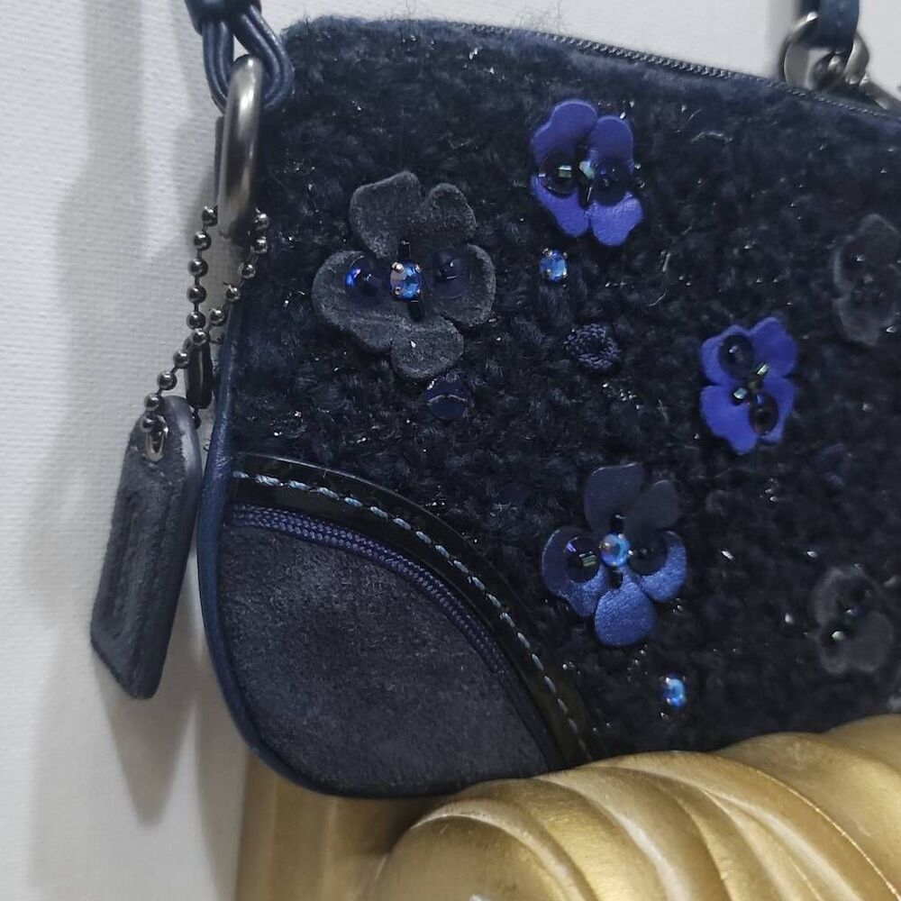Rare Vintage Coach floral wristlet Y2K ERA - Picture 2 of 10
